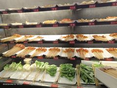 -佰人王串串香火锅(洋珠巷店)