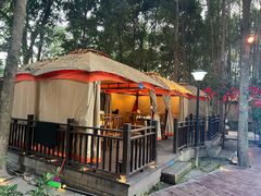 -二荆条·蜀鲜汇城市森林火锅