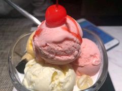 -半秋山西餐厅(巴南万达广场店)