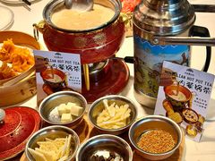 -百彦蒙古包·碳烤羊排·手抓羊肉(万江首店)