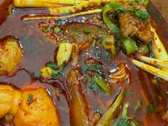 -成都你六姐·牛肉冒菜(城市集市合生汇店)