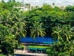 -三亚湾海居铂尔曼度假酒店