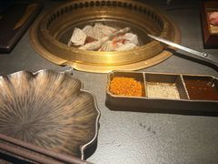 -铭牛烧肉·和牛海鲜自助(高新月牙湖店)