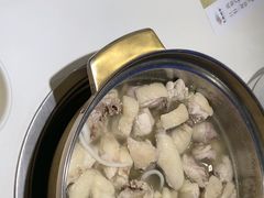-烹然四季椰子鸡火锅(姚家园万象汇店)