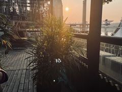 -冰冰龙虾·江湖菜·花园江景餐厅