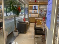 -精益眼镜(广埠屯店)