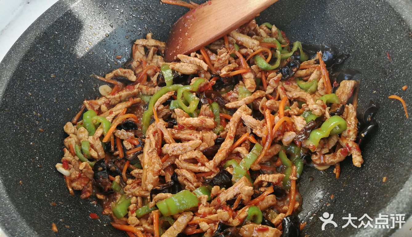 VICTORIA高的菜谱——鱼香肉丝