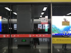 -南昌西站(地铁站)