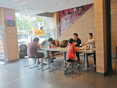 -麦当劳(七宝乐购店)
