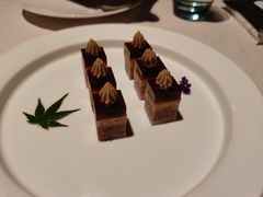 -三利音·玖弄小鲜(浦东嘉里城店)