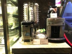 -半岛翡丽海鲜自助餐厅(观风亭店)