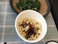 香葱拌石磨手工豆腐-Local泰莲庭(虹鳟鱼店)