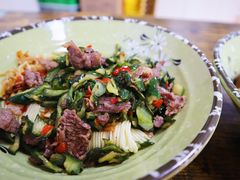 黄瓜皮炒牛肉-刘氏三和面馆