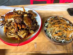 -老街烧烤大排档·地道湖北菜·龙虾馆(汉口火车站店)