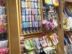 -猫的天空之城概念书店(苏州诚品店)