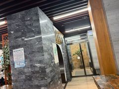 -亮亮面馆(经六路店)