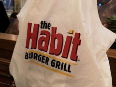 -The Habit Burger Grill 哈比特汉堡(爱琴海店)