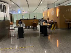 大堂-麦当劳(北京大兴机场二层国内到达(安检外)店)