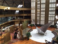 -上海滴水湖皇冠假日酒店