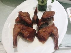 -云庭汇·粤菜海鲜(东盟盛天地店)
