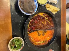 -重庆川渝肥妹火锅