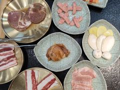 -臻牛烤肉