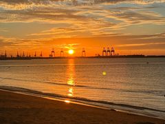 -金梦海湾浴场