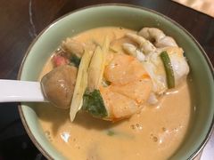 -Sala Thai Restaurant