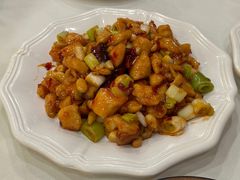 -鑫巴蜀小镇 · 水煮鱼专研店(玉桥店)