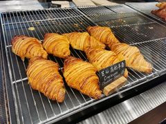 芝心流奶羊角包-麦田工坊(月湖店)