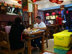 大堂-东北人家铁锅炖(鞍山路店)