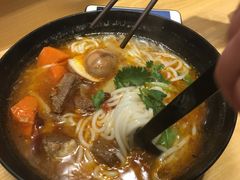 -老妈米线(金座店)