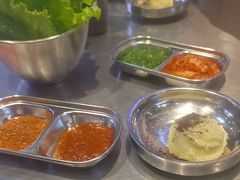-哈哈碳都·牛肋条无限自助烤肉(台江万达店)