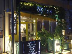门面-84那年咖啡馆(李沧万达店)