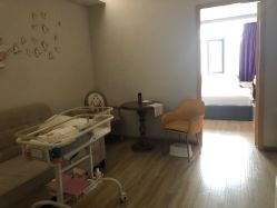 -海豚湾高端月子会所(黄浦店)