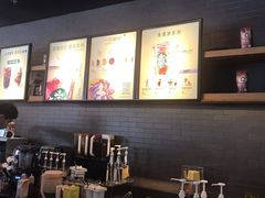 -星巴克臻选(莘庄仲盛店)