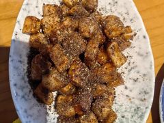 -包整·丝娃娃(一览甲秀楼风景店)