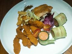 -more than meow吴止猫主题餐厅(承德 中船汇店)