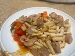 -年辉渔村·非遗传承餐厅(新丰江店)