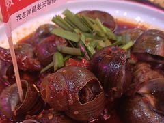 -老闵田螺馆·南昌特色小炒(梦时代店)