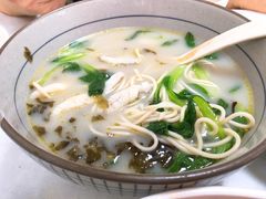 招牌黄鱼面-明呈黄鱼面馆(斜土路店)