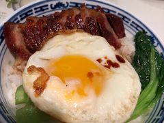 -新大咀港式茶餐厅(宝山万达店)
