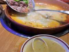 -洱火云南酸菜牛肉火锅(石景山当代商城店)