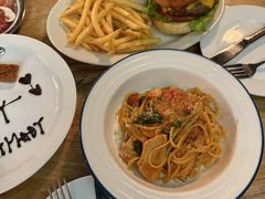 -羽深肉铺 Steak & Wine