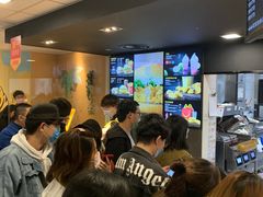 等位区-麦当劳(吴中大道店)