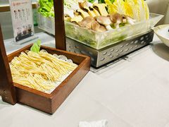 -红鼎豆捞·非遗鲍皇汤火锅(宝丰路店)