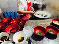 -张阿三馄饨店