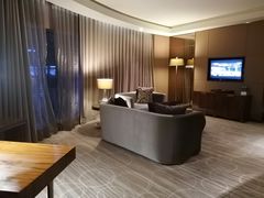-昆明中心皇冠假日酒店