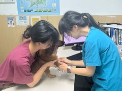 -宠颐生猫科·内科皮肤科(西平世纪城店)