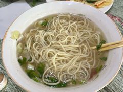 -正宗胖子抻面馆(岭东路店)